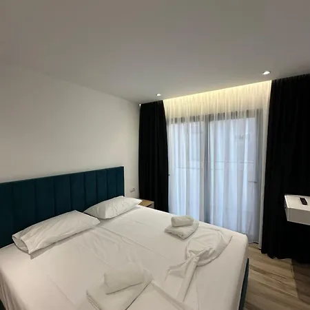Hotel Io's Sarandë