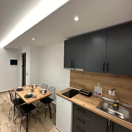 Hotel Io's 3*