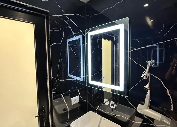 Hotel Io's 3*