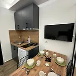 Io's Hotell