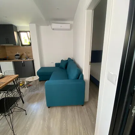 Hotel Io's Sarande